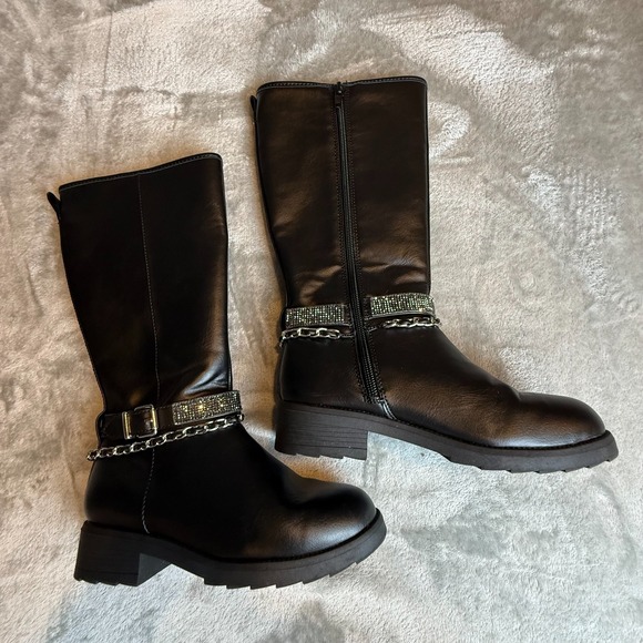 The Unbranded Brand Other - Girls Black Mid-Calf Combat Boots Rhinestone Buckle Chain Accent Side Zip Size 2